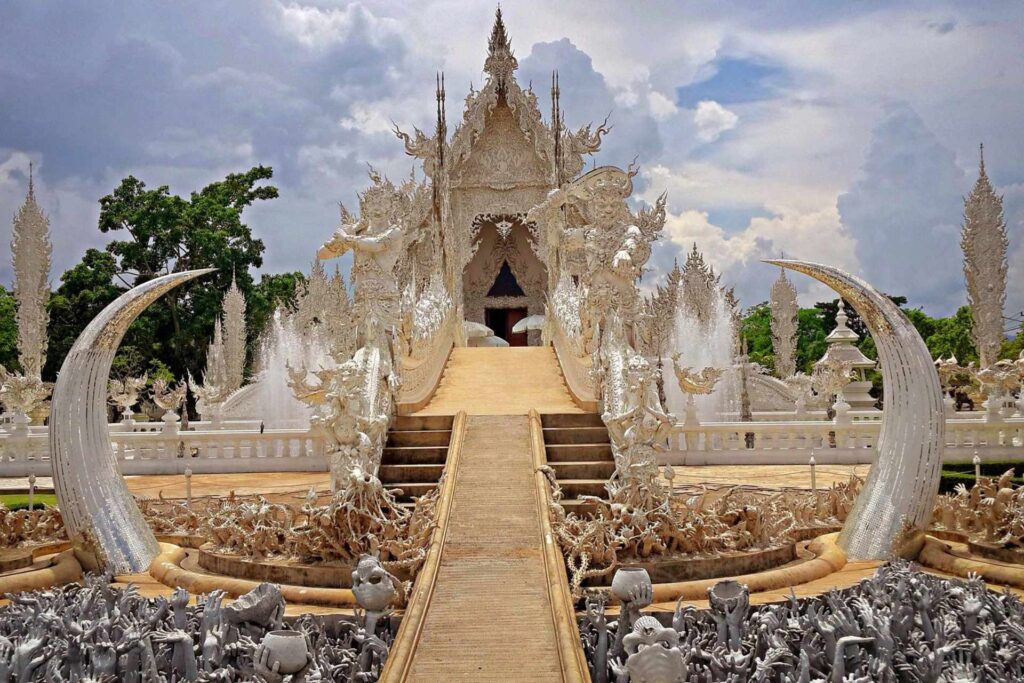 Wat Rong Khun, Chiang Rai